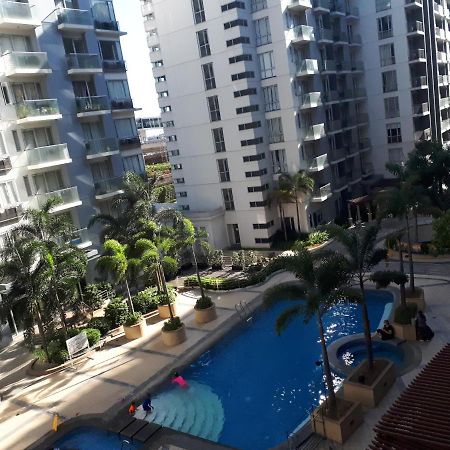 One Palm Tree Villas 马尼拉 外观 照片