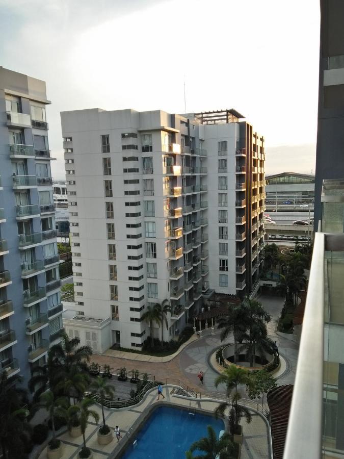 One Palm Tree Villas 马尼拉 外观 照片